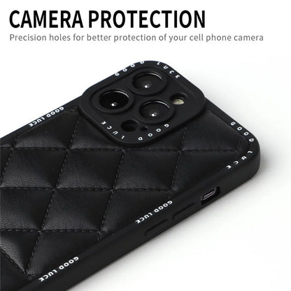 For iPhone 15 Pro Max Phone Case Rhombic Grid Texture Leather Coated PC + TPU Back Cover