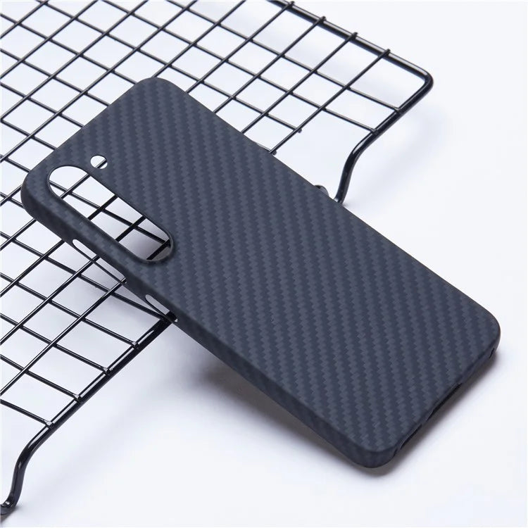 For Samsung Galaxy S22 5G Case Aramid Fiber Slim 1500D Coarse Texture Phone Cover (Big Lens Hole)
