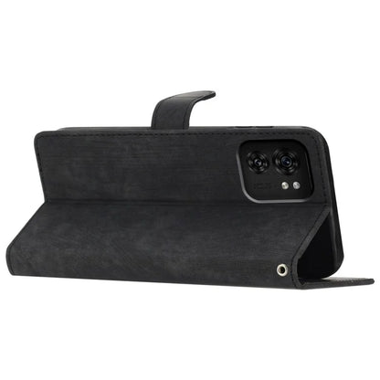 For Motorola Edge 40 5G Case Skin-touch PU Leather+TPU Phone Cover with Hand Strap