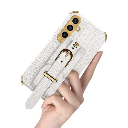 For Samsung Galaxy A05s 4G Cell Phone Case Electroplated Leather+TPU Anti-scratch Cover with Wristband