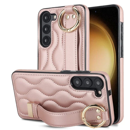 For Samsung Galaxy S23 Case Stylish Wave Pattern Leather+TPU Cell Phone Cover with Wristband Gold