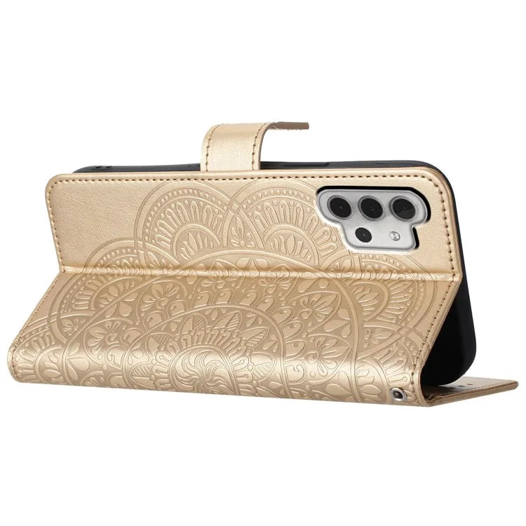 For Samsung Galaxy A32 4G (EU Version) Case Mandala Flowers Leather Flip Phone Cover with Strap