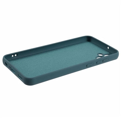For Samsung Galaxy A04 4G (164.4 x 76.3 x 9.1 mm) Phone Case Soft TPU 2.0mm Arc Edge Phone Coverish Green