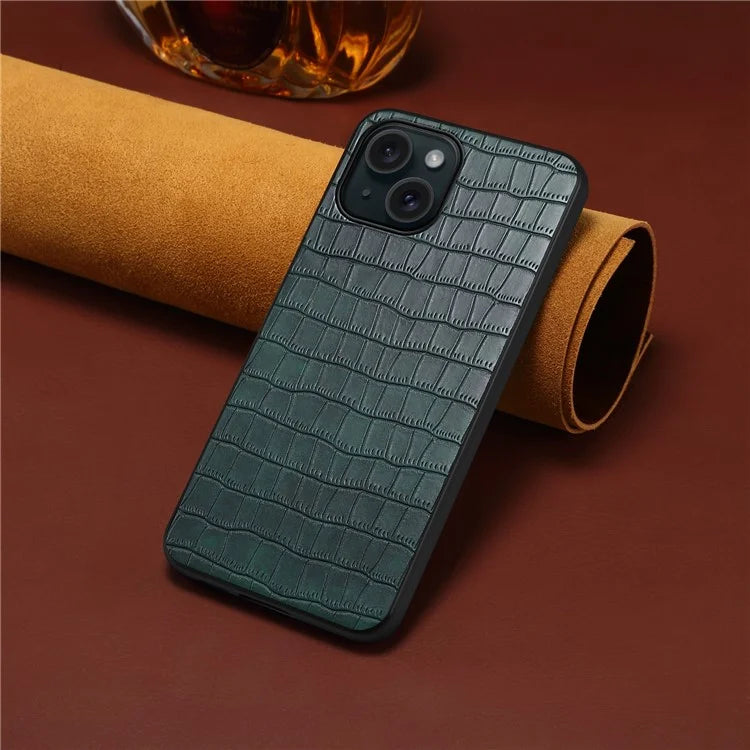 For iPhone 15 Case Leather Coated PC+TPU Shockproof Phone Shell