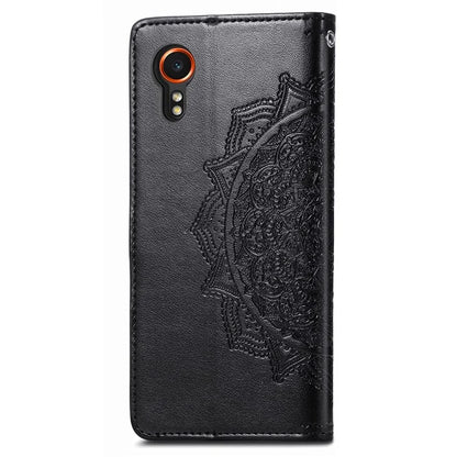For Samsung Galaxy Xcover 7 Magnetic Phone Case Embossed Mandala Floral Card Slots Cover