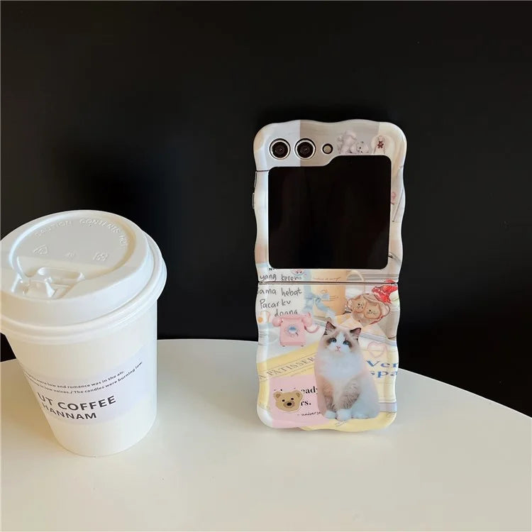 For Samsung Galaxy Z Flip5 5G Case Cute Cat Pattern PC Back Shell with Beaded Hand Strap