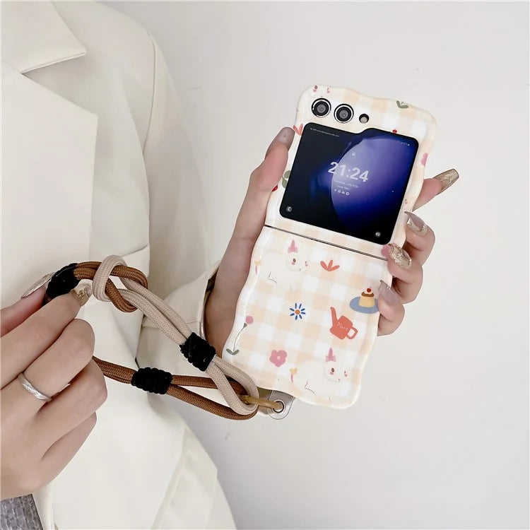 For Samsung Galaxy Z Flip5 5G Cover PC Protective Case with Hand Strap Lovely Pattern