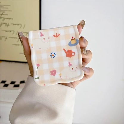 For Samsung Galaxy Z Flip5 5G Cover PC Protective Case with Hand Strap Lovely Pattern
