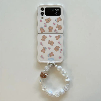 For Samsung Galaxy Z Flip4 5G Case with Beaded Wrist Strap Bear Flower Pattern Protective Cover