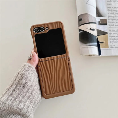 For Samsung Galaxy Z Flip5 5G Kickstand Case Ripple Texture Matte PC Anti-drop Phone Cover