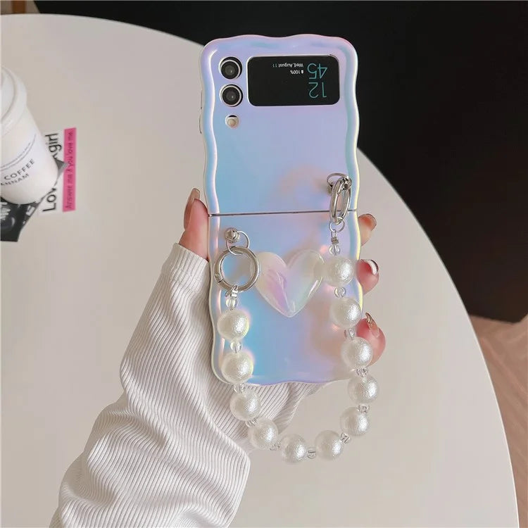 For Samsung Galaxy Z Flip4 5G Case Heart Pattern Laser TPU Phone Cover with Bracelet Chain
