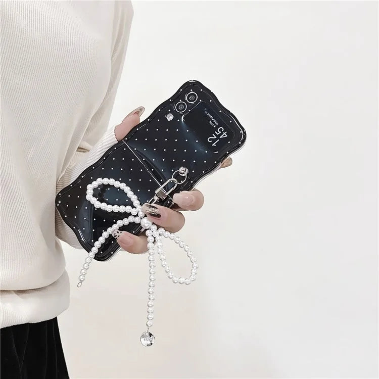 For Samsung Galaxy Z Flip4 5G TPU Case Pattern Phone Cover with Pearls Bowknot Pendant