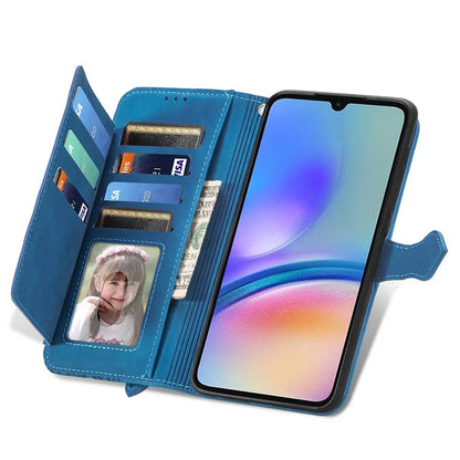 For Samsung Galaxy A05s 4G Phone Case Flower Imprinted Anti-Drop Leather Flip Cover
