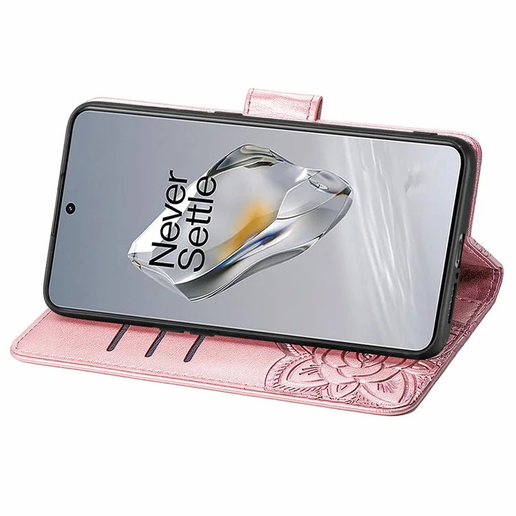 For OnePlus 12 5G Case PU Leather Butterfly Pattern Magnetic Flip Phone Cover