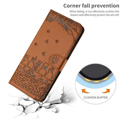 For Xiaomi Redmi Note 13 Pro 4G / Poco M6 Pro 4G Magnetic Phone Case Wall Cats Pattern Imprinted Leather Cover