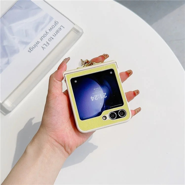 For Samsung Galaxy Z Flip5 5G Case PU Leather+PC Phone Shell with Pendant Crazy Horse Texture