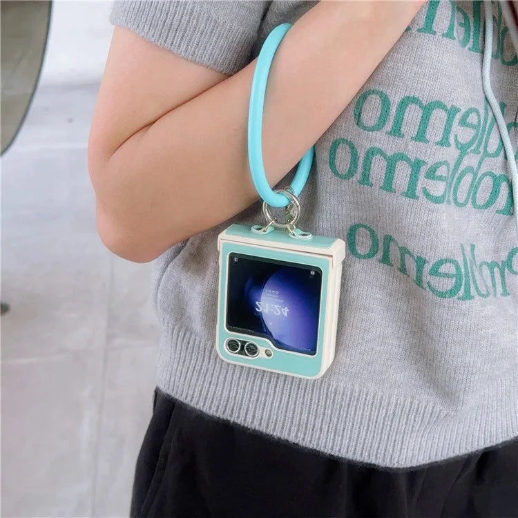 For Samsung Galaxy Z Flip5 5G Cover PU Leather+PC Phone Protective Case with Round Wristband Crazy Horse Texture