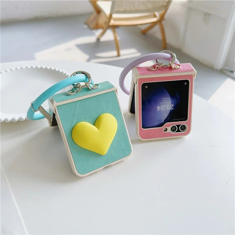 For Samsung Galaxy Z Flip5 5G Cover PU Leather+PC Phone Protective Case with Round Wristband Crazy Horse Texture