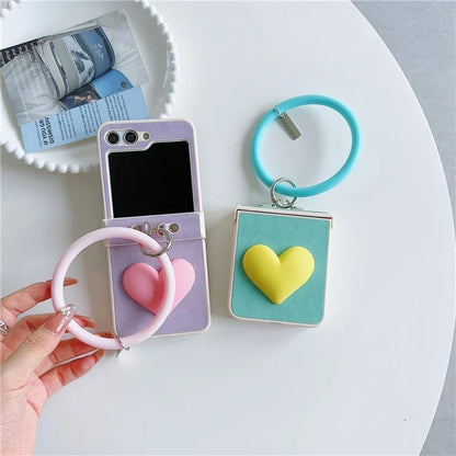 For Samsung Galaxy Z Flip5 5G Cover PU Leather+PC Phone Protective Case with Round Wristband Crazy Horse Texture