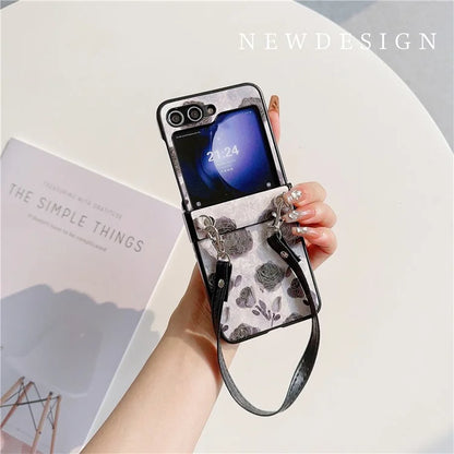 For Samsung Galaxy Z Flip5 5G Case Retro Flower Lacquered PU Leather+PC Phone Cover with 2 Straps