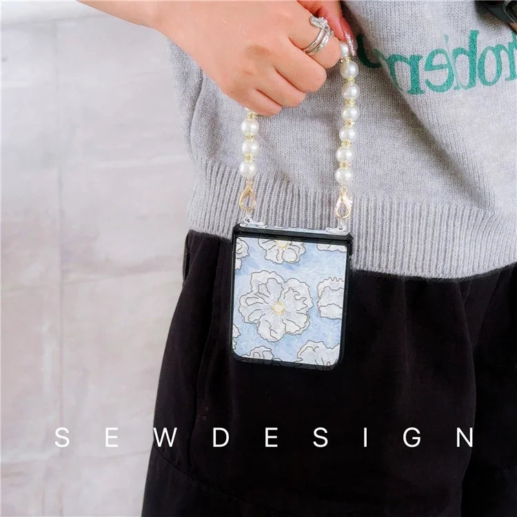 For Samsung Galaxy Z Flip5 5G Hinge Design Lacquered Flower Pattern PU Leather+PC Case with Pearl Chain