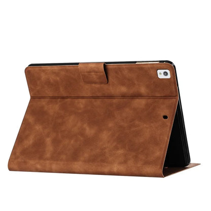 For iPad 10.2 (2020) / (2019) / iPad Air 10.5 inch (2019) / iPad Pro 10.5-inch (2017) Case Couple Cat Imprinted Microfiber Leather Tablet Cover