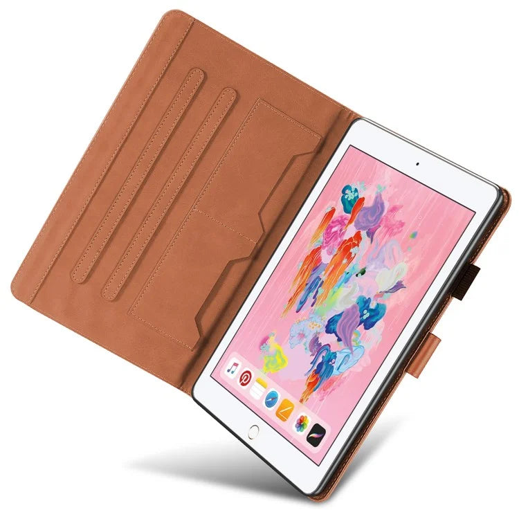 For iPad 9.7-inch (2017) / (2018) Tablet Leather Case Cartoon Animal Pattern