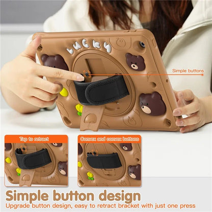 For iPad 10.2 (2019) / (2020) / (2021) Case Bear Pattern Kickstand PC+Silicone Tablet Cover with Hand Strap