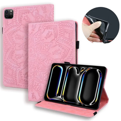 For iPad Pro 11 (2024) Case Flower Pattern Leather Tablet Cover Auto Wake / Sleep