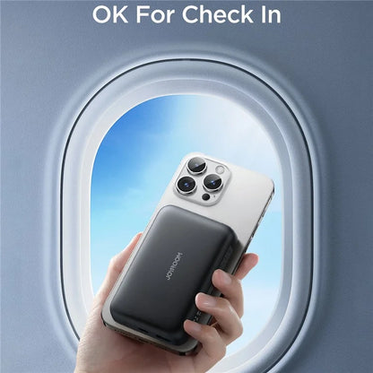 JOYROOM JR-W020 20W Magnetic Wireless Phone Charger Power Bank 10000mAh PD Fast Charging