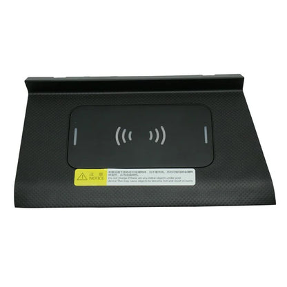 WINAUTO For Tiguan L / Tayron 2017-2021 Vehicle Interior Wireless Charger Phone Wireless Charging Station