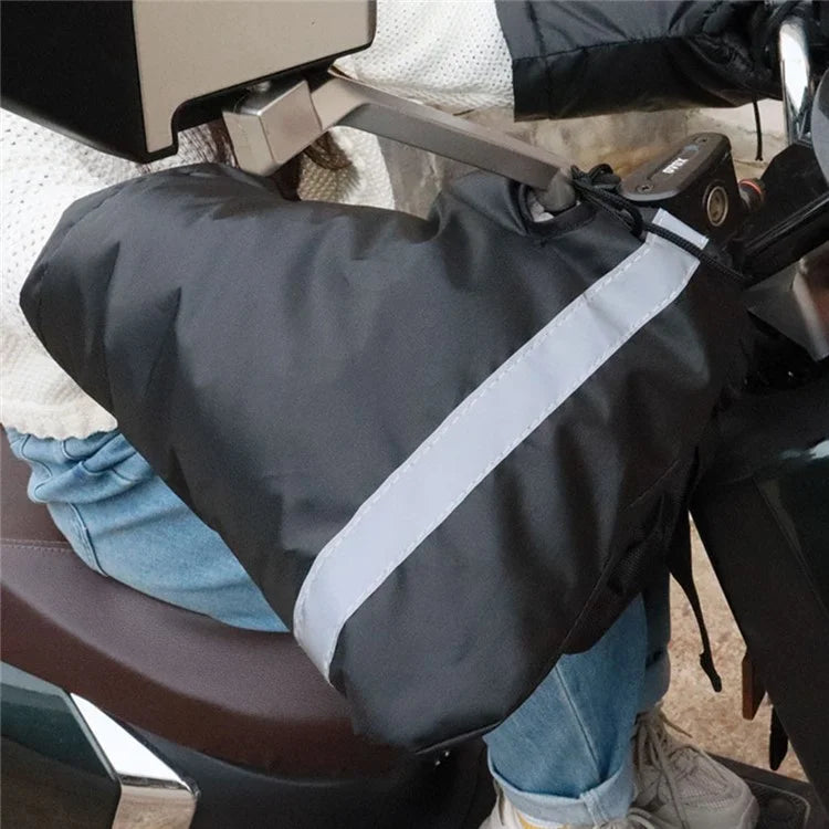 KG0245 1 Pair Motorcycle Handle Warm Cover 210D Oxford Cloth Waterproof Snow-proof Gloves with Reflective Strip