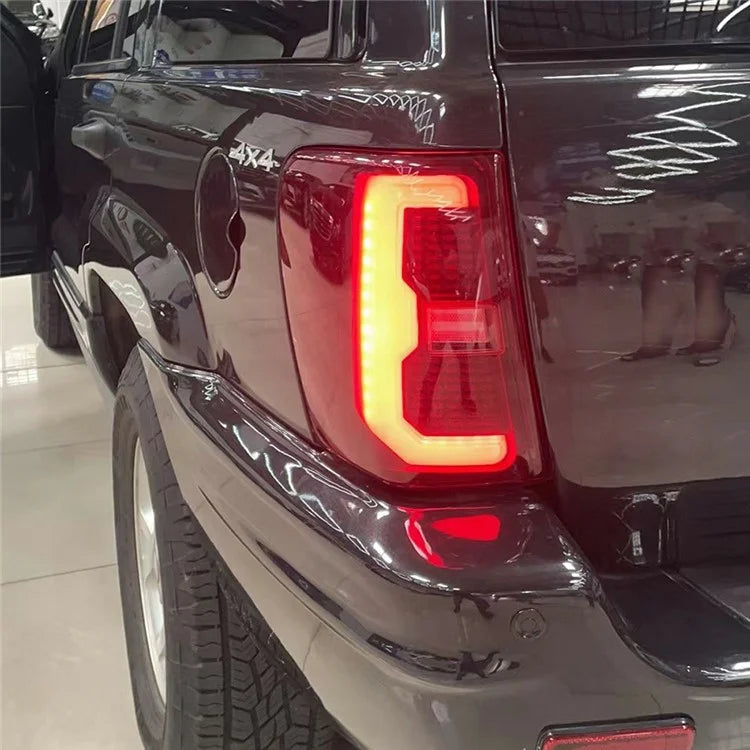 WINAUTO 1 Pair LED Taillight Car Tail Lamp for Jeep Grand Cherokee 1999-2004