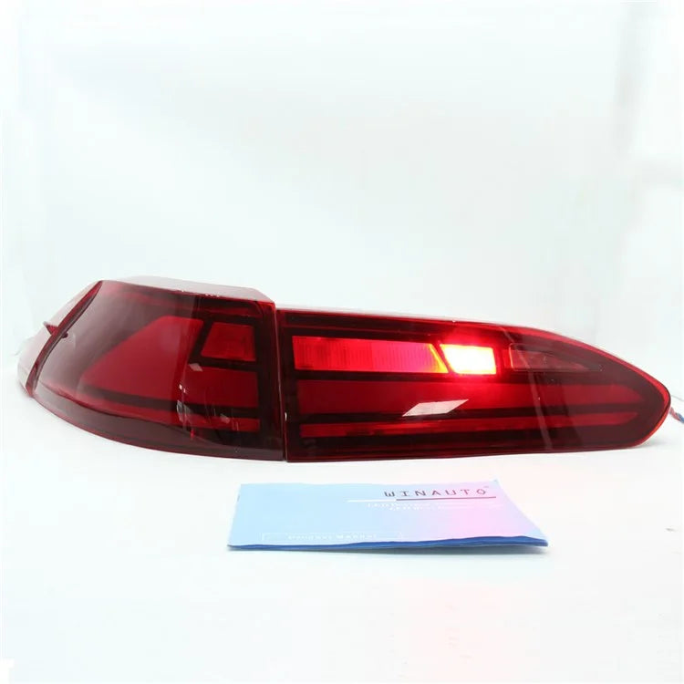 WINAUTO 2Pcs LED Taillight Car Tail Lamp for Toyota Frontlander / Corolla Cross 2022 Turn Signal Light