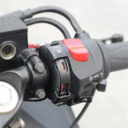 WUPP CS-1944C1 / B1 Motorcycle USB+Type-C Charger Motorcycle Phone Charging Adapter with Waterproof Lid