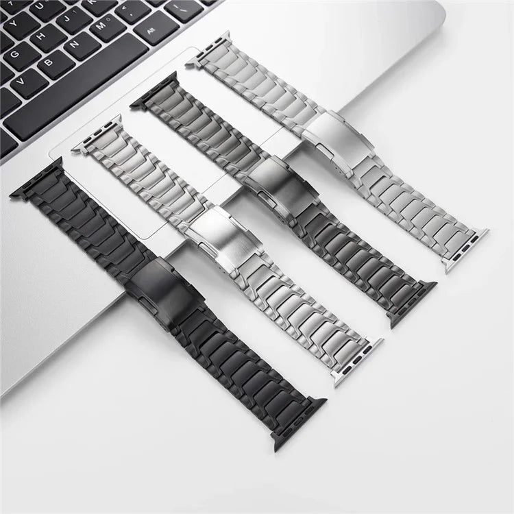 For Apple Watch Ultra 2 Ultra 49mm / Series 9 8 7 45mm / 6 5 4 SE (2022) SE (2023) SE 44mm / 3 2 1 42mm Titanium Alloy Strap Turtleback Clasp