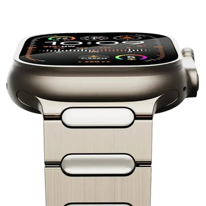For Apple Watch Ultra 2 Ultra 49mm / Series 9 8 7 45mm / 6 5 4 SE (2022) SE (2023) SE 44mm / 3 2 1 42mm Titanium Alloy Wristband