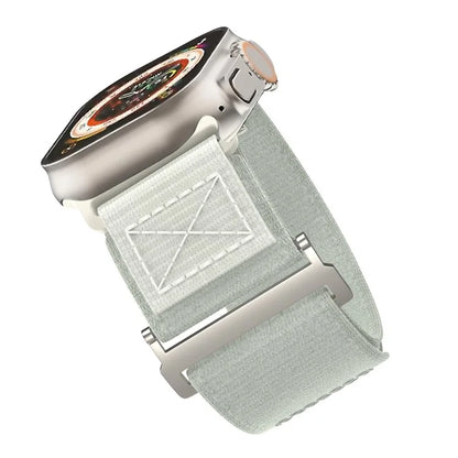 Adjustable Nylon Strap for Apple Watch Ultra Ultra 2 49mm / 9 8 7 45mm / 6 5 4 SE (2022) SE (2023) SE 44mm / 3 2 1 42mm Wrist Band