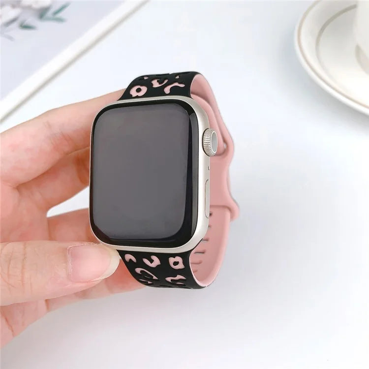For Apple Watch Series 9 8 7 41mm  /  6 5 4 SE (2023) SE (2022) SE 40mm  /  3 2 1 38mm Leopard Silicone Strap