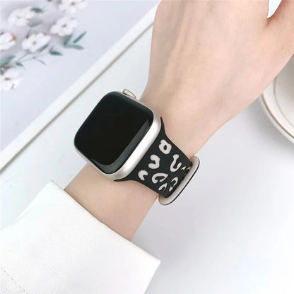 For Apple Watch Series 9 8 7 41mm  /  6 5 4 SE (2023) SE (2022) SE 40mm  /  3 2 1 38mm Leopard Silicone Strap