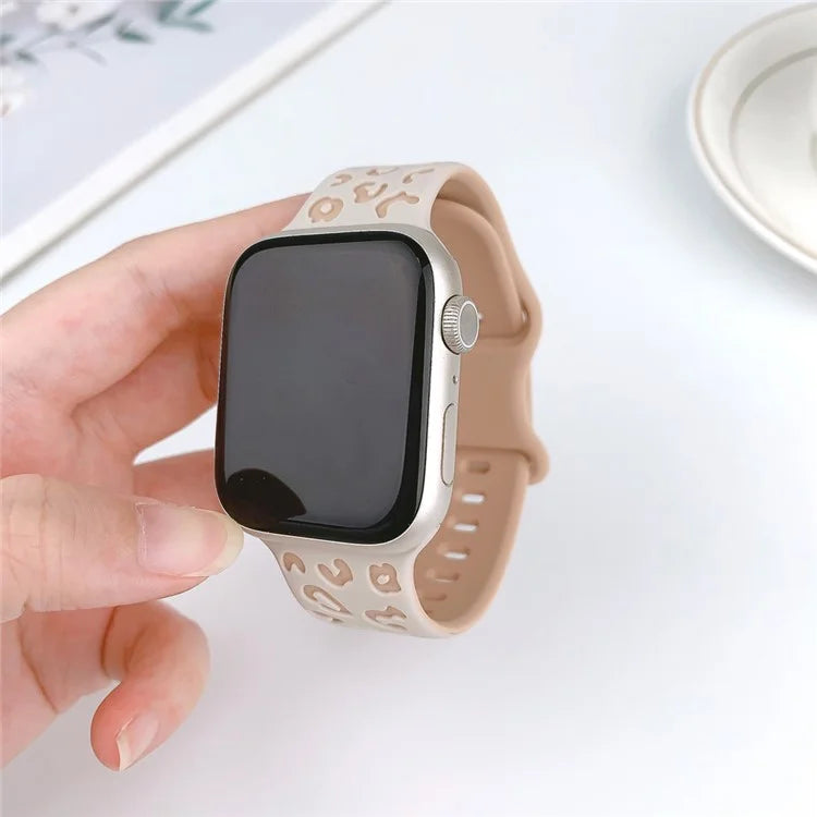 For Apple Watch Series 9 8 7 41mm  /  6 5 4 SE (2023) SE (2022) SE 40mm  /  3 2 1 38mm Leopard Silicone Strap
