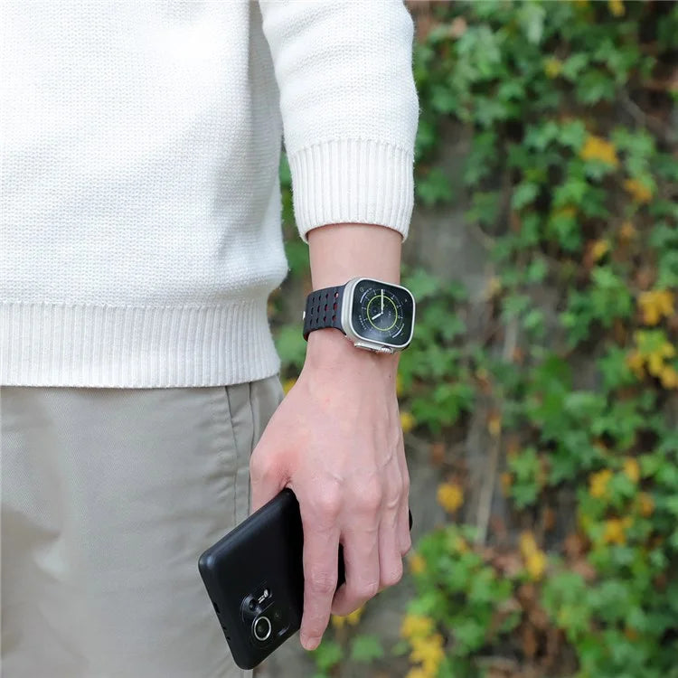 For Apple Watch Ultra 2 Ultra 49mm  /  Series 9 8 7 45mm  /  6 5 4 SE (2022) SE (2023) SE 44mm  /  3 2 1 42mm Breathable Silicone Strap