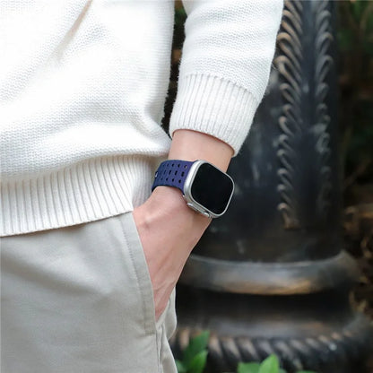 For Apple Watch Ultra 2 Ultra 49mm / Series 9 8 7 45mm / 6 5 4 SE (2023) SE (2022) SE 44mm / 3 2 1 42mm Magnetic Silicone Watch Band