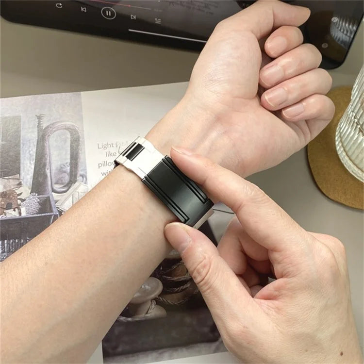 For Apple Watch Series 9 8 7 41mm / 6 5 4 SE (2023) SE (2022) SE 40mm / 3 2 1 38mm Stainless Steel+Rubber Strap