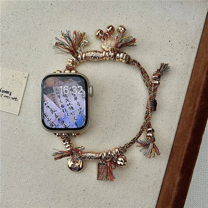 For Apple Watch Ultra 2 Ultra 49mm / Series 9 8 7 45mm / 6 5 4 SE (2023) SE (2022) SE 44mm / 3 2 1 42mm Peace Lock Pendant Woven Rope Strap