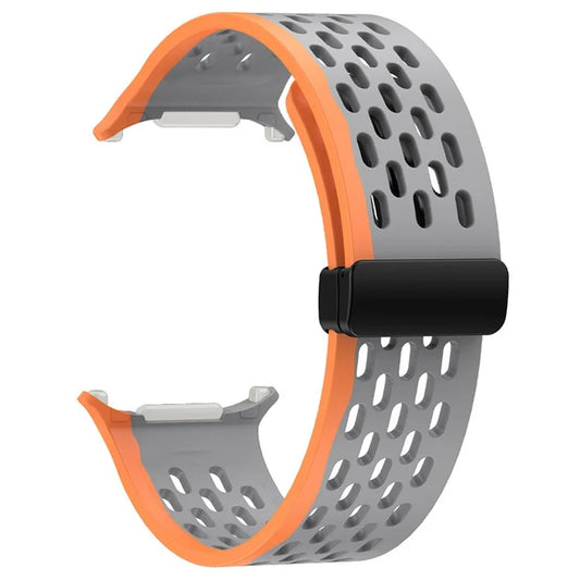For Samsung Galaxy Watch Ultra 47mm Silicone Watch Band Magnetic Folding Buckle Wrist Strap