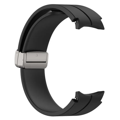 For Samsung Galaxy Watch7 40mm Magnetic Folding Silver Buckle Watch Band Silicone Strap