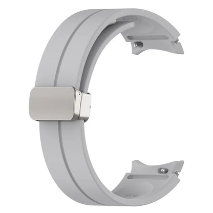 For Samsung Galaxy Watch7 40mm Magnetic Folding Silver Buckle Watch Band Silicone Strap