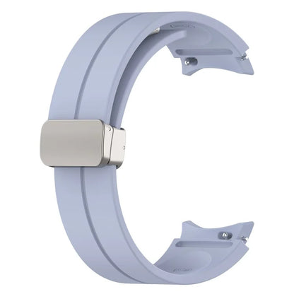 For Samsung Galaxy Watch7 40mm Magnetic Folding Silver Buckle Watch Band Silicone Strap