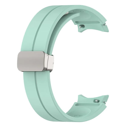 For Samsung Galaxy Watch7 40mm Magnetic Folding Silver Buckle Watch Band Silicone Strap